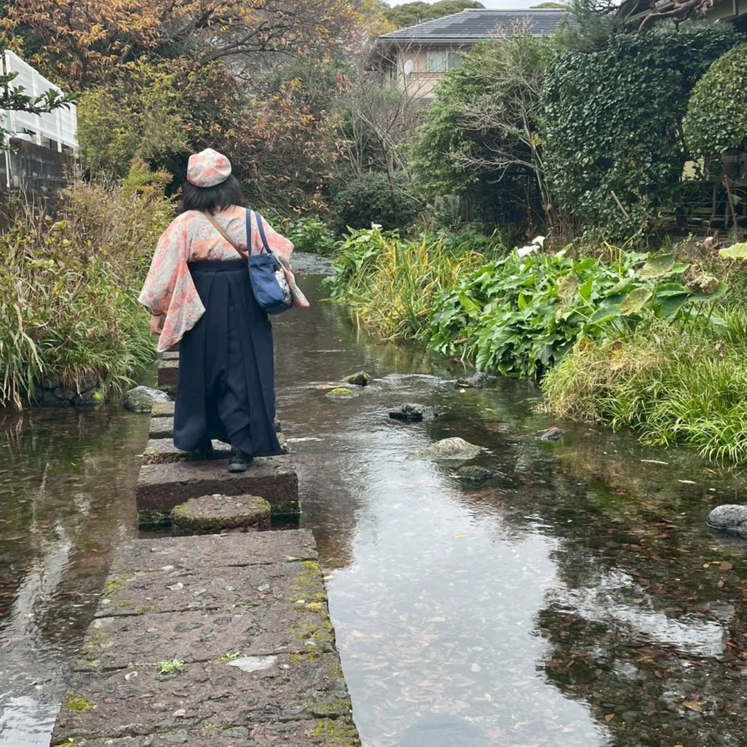 水城 真以
